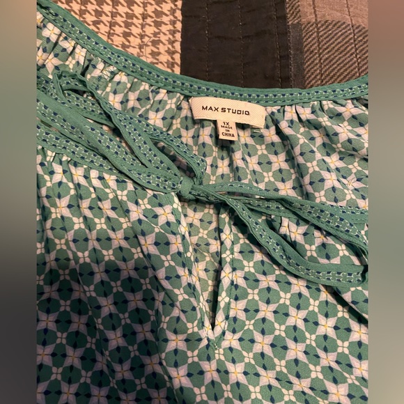 Nordstrom Rack blouse - Picture 4 of 4